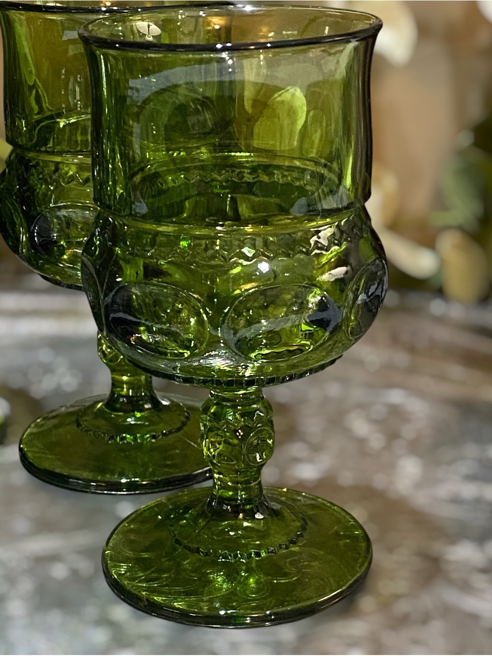 Vintage Indiana Glass Green Kings Crown Thumbprint Goblets Set 4 Water Wine - Picture 6 of 9